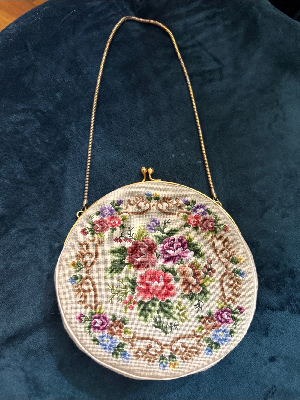 Vintage Round Floral Needlepoint Wristlet in Cream, Pink & Green